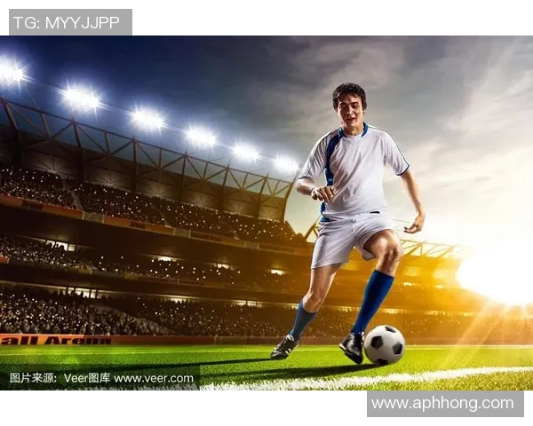 足球明星鲁伯特的职业生涯成就与个人生活全景介绍